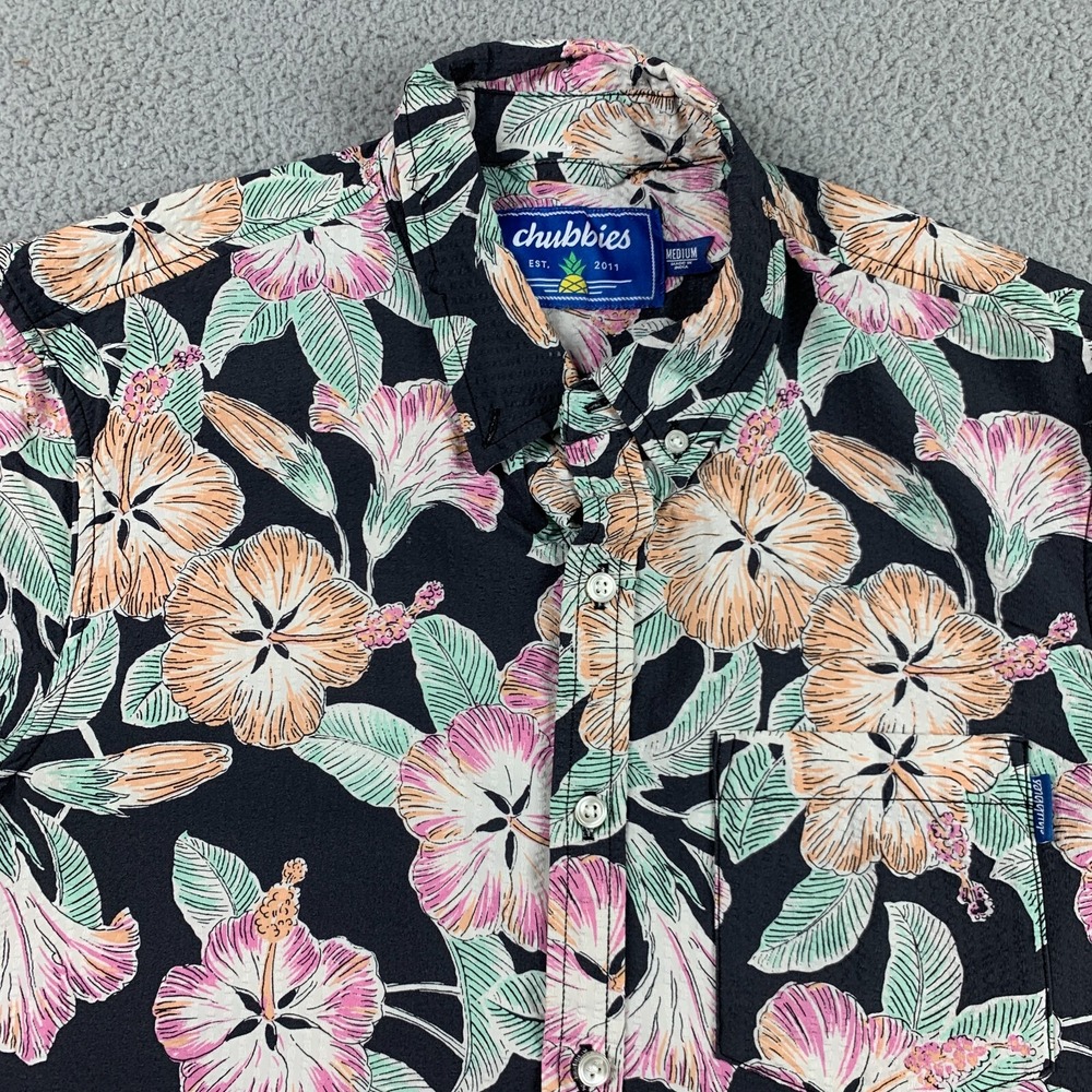 Chubbies Shirt Mens Medium Black Pink Floral All Over Nylon Stretch Short Sleeve - Picture 2 of 13